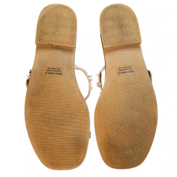 Women’s size 8.5 Steve Madden Pearl Studded Flat Sandals Slip On‎ - Picture 7 of 7